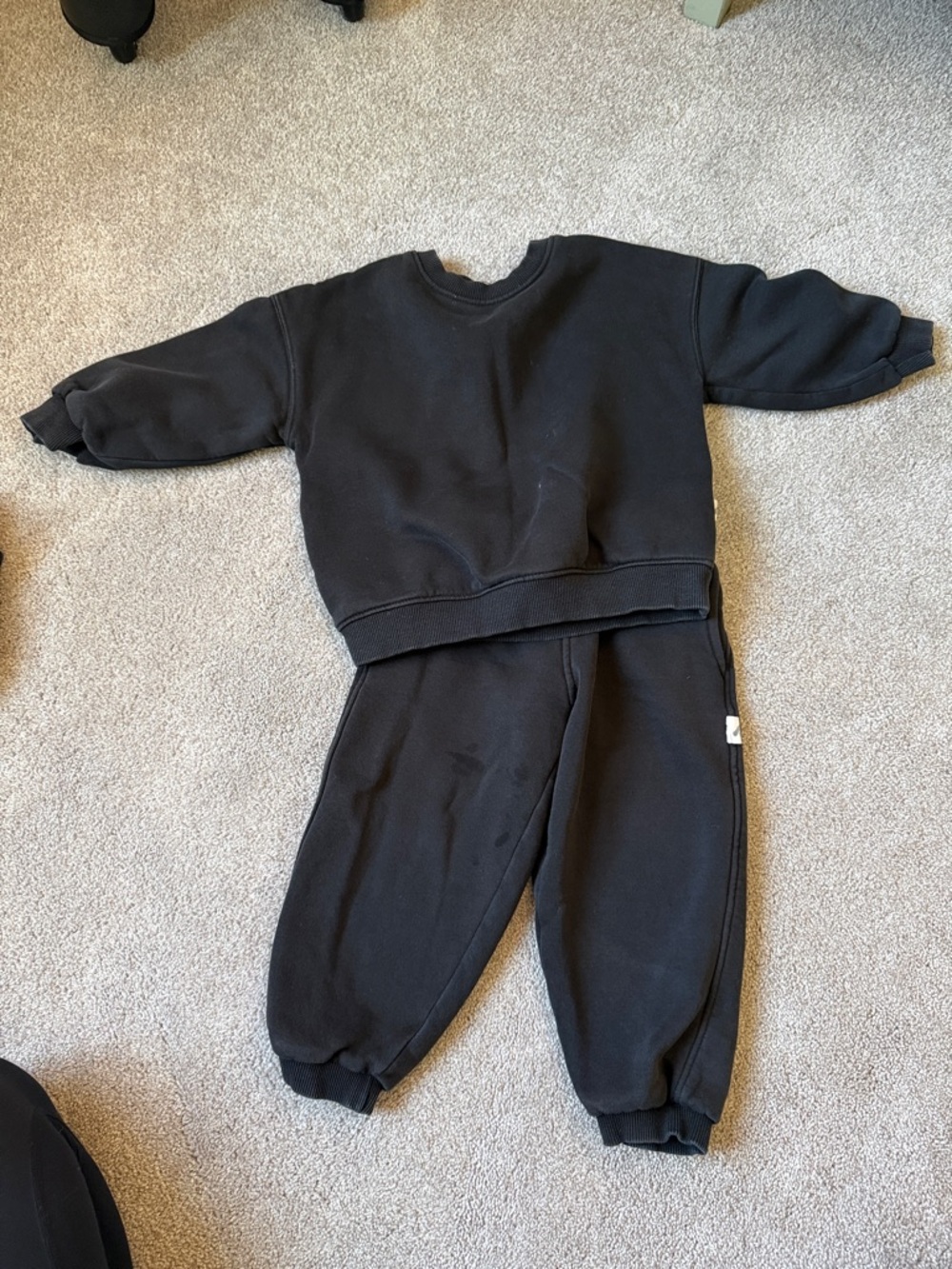 Zara Black Crewneck and sweatpants set